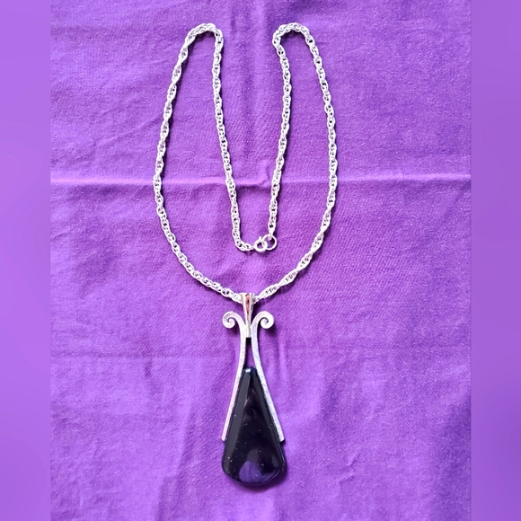 Avon Jewelry Vintage Avon Faux Onyx Teardrop Silver Necklace Poshmark